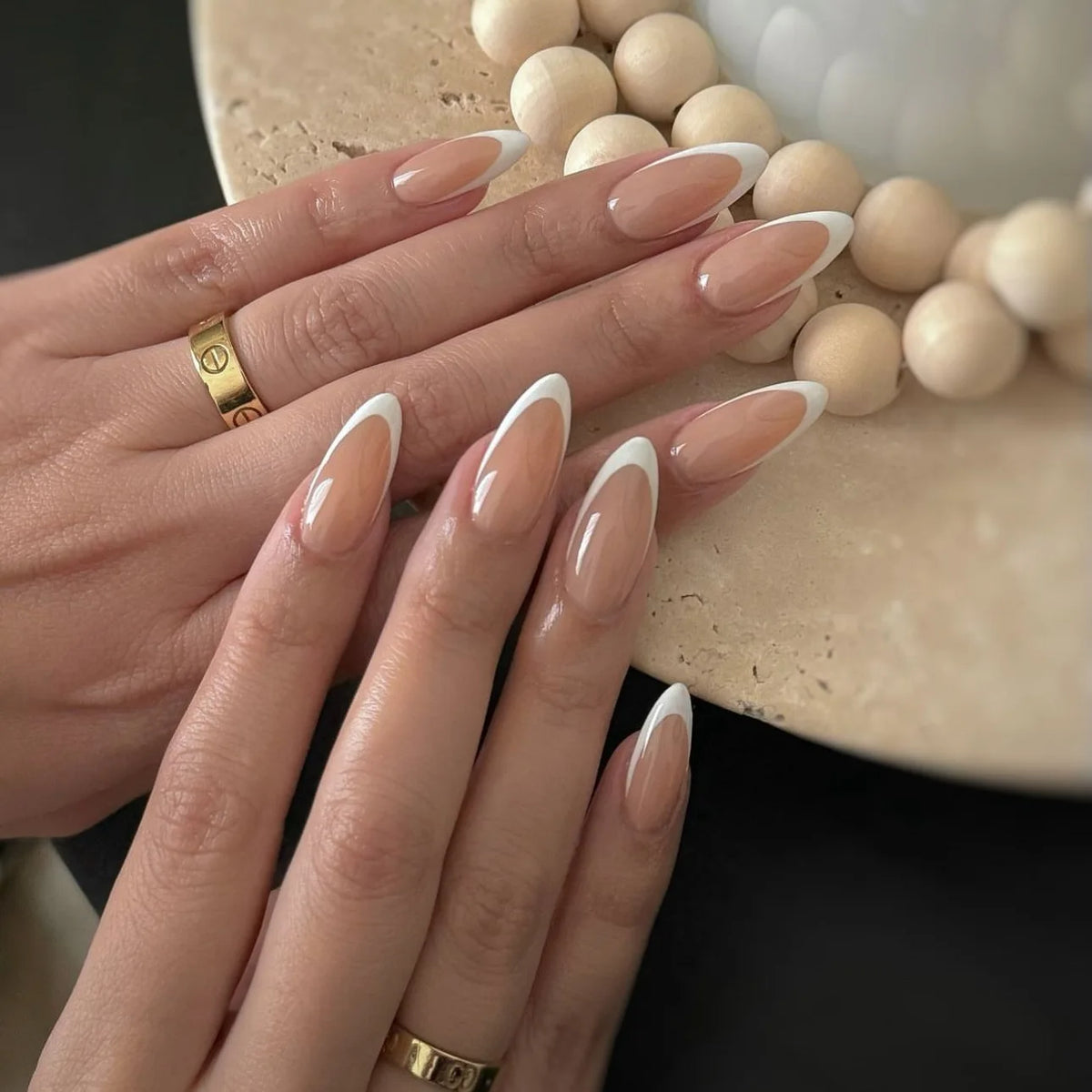 24Pcs French Almond Fake Nails Gold Edge Glitter Press on Nails Swirl Metal Nail Art False Nail Full Cover Nail Tips False Nais