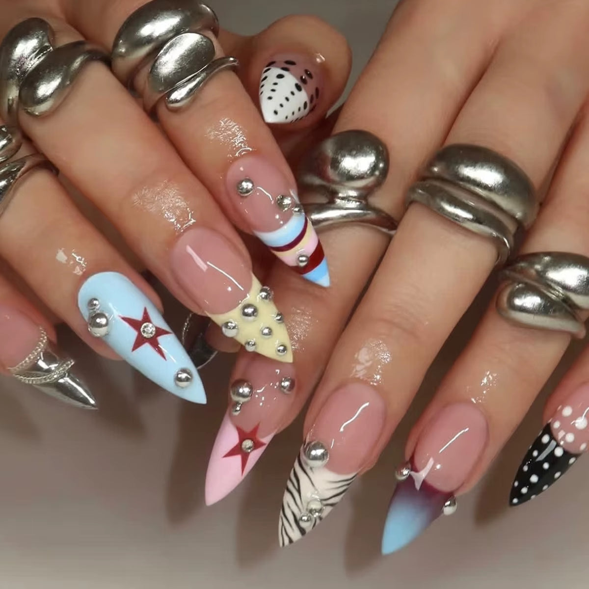 24Pcs Pink Almond False Nails Butterfly Ballet with French Design Wearable Fake Nails Simple Artificial Press on Nails Tips Art