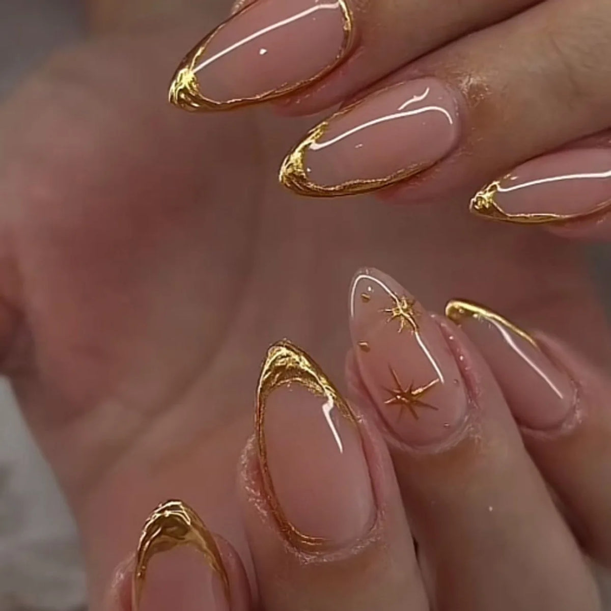 24Pcs French Almond Fake Nails Gold Edge Glitter Press on Nails Swirl Metal Nail Art False Nail Full Cover Nail Tips False Nais